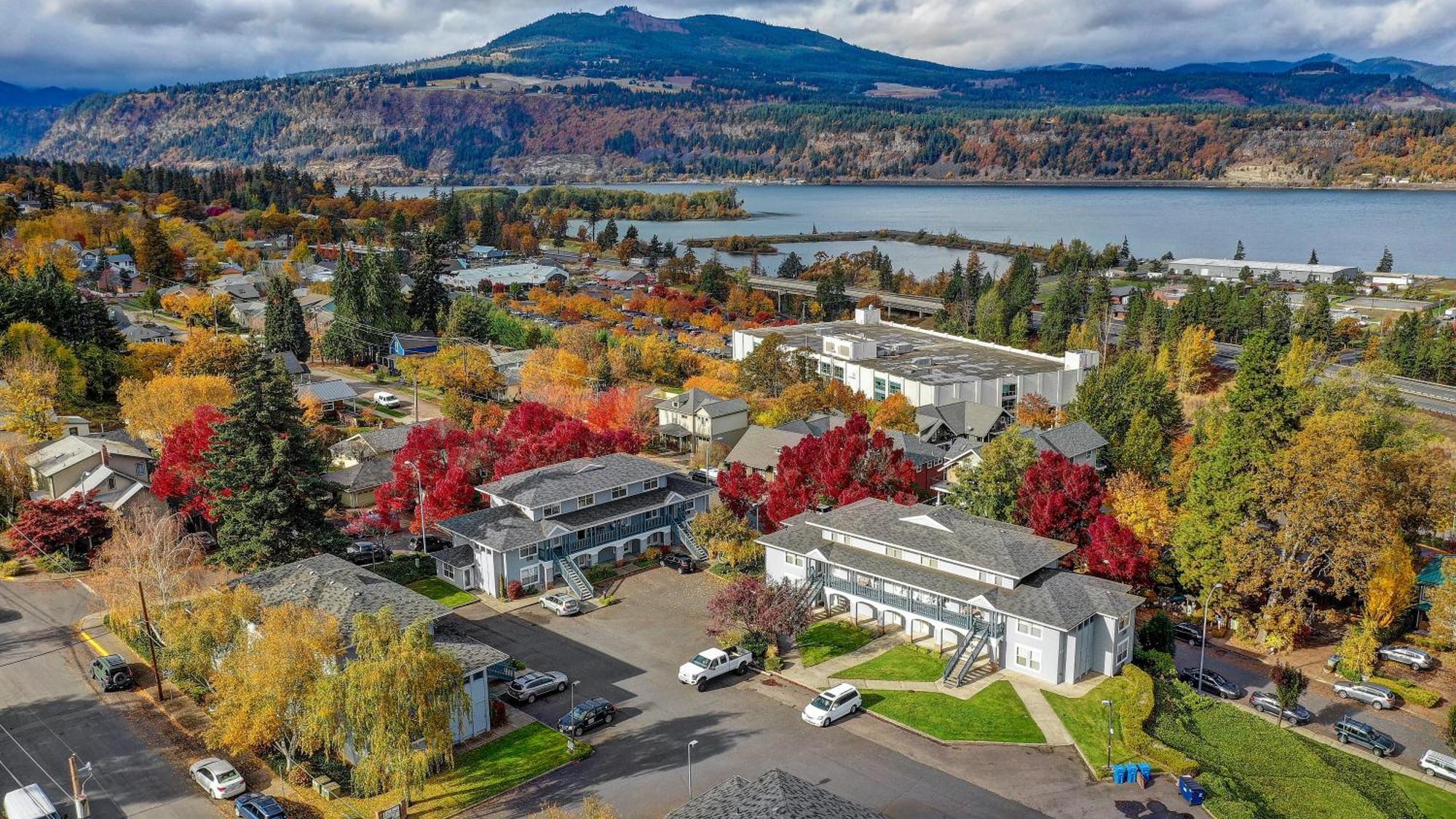 15 Lodge Hood River Exterior foto